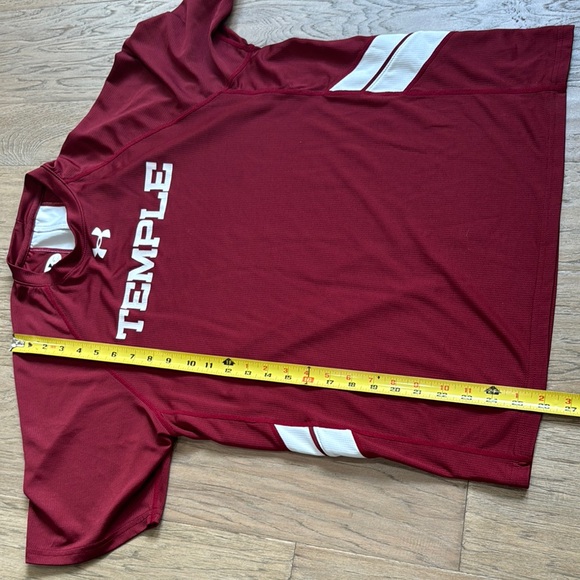 Under Armour Red and White Athletic Jerseys - Picture 9 of 10